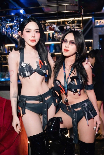 Thợ sửa chữa oto (1)